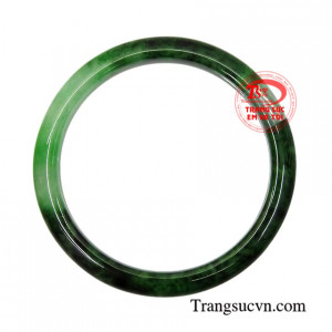 Chiếc vòng ngọc này sẽ là sự lựa chọn hoàn hảo để làm quà tặng phong thủy cho các bà, các mẹ.