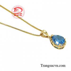 Bộ mặt dây đá Topaz đẹp phù hợp cho người mệnh Thủy và Mộc.