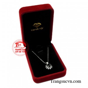 Bộ mặt dây saphir lấp lánh