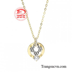 Bộ mặt dây vàng độc đáo tinh tế.