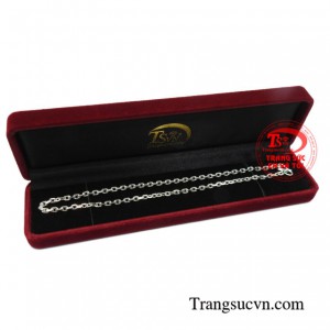 Dây chuyền bạc năng động cho bé