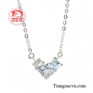 Dây chuyền bạc topaz nữ tính xinh xắn giao hàng nhanh trên toàn quốc.