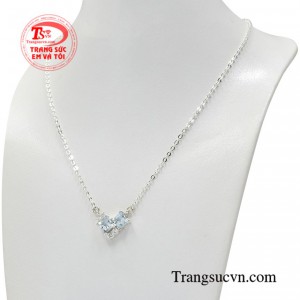 Đây chính là món quà mang đến vẻ thanh lịch, trang nhã đến cho người con gái của bạn.