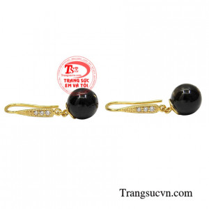 Không chỉ vậy đá saphir còn đem lại nhiều vận may về tài lộc, thịnh vượng, cát khí dồi dào.