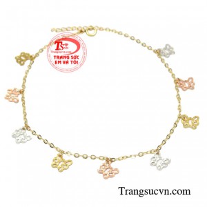 Chiếc Lắc hoa vàng tình yêu món quà sinh nhật cho người yêu thương