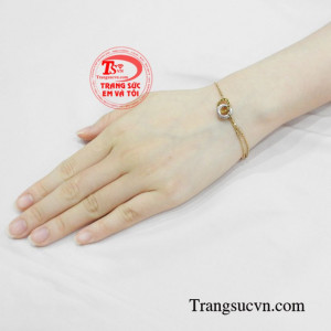 Lắc tay vàng thanh lịch