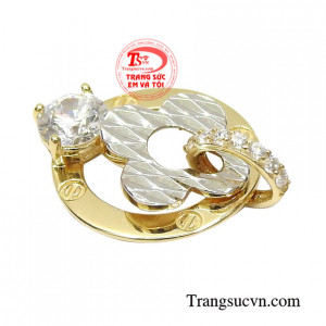 Mặt dây vàng độc đáo nhận đặt chế tác theo yêu cầu của khách hàng.