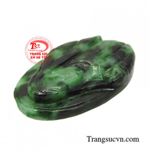 Mặt đức mẹ ngọc cẩm thạch thiên nhiên bền đẹp, có giấy kiểm định đá quý đảm bảo