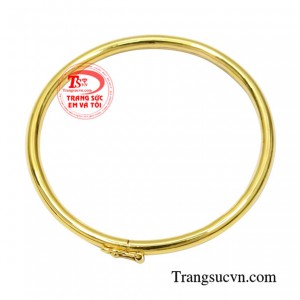 Vòng tay vàng dễ thương món quà xinh xắn dành tặng cho người ấy.