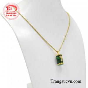 Bộ sản phẩm không chỉ đem lại vẻ đẹp và nét hiện đại mà còn mang đến nhiều may mắn cho người đeo.