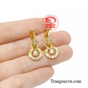 Hoa tai nữ vàng tây đẹp thanh thoát