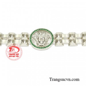 Chiếc lắc tay này sẽ là món quà tặng nam tính dành cho người thân, bạn bè.