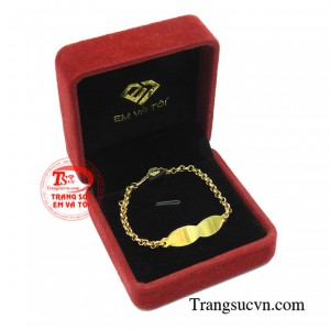 Lắc vàng cá tính cho bé