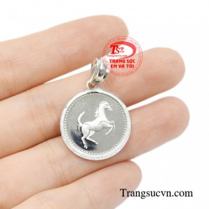 Mặt bạc tuổi ngọ đẹp