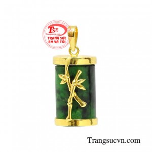 Mặt trụ cẩm thạch bọc vàng chạm khắc hình cây trúc tinh xảo, bền đẹp.