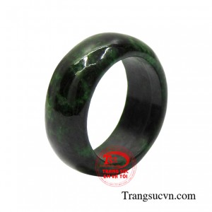 Nhẫn đá cẩm thạch được chế tác đầy tinh tế từ đá cẩm thạch thiên nhiên, có giấy kiểm định uy tín.