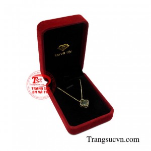 Bộ mặt chuyền cẩm thạch may mắn