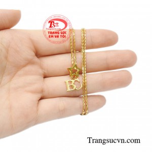 Bộ mặt dây chữ chất lượng đẹp.