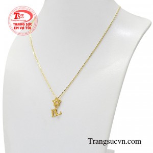 Trang sức Em và Tôi chuyên cung cấp các sản phẩm vàng, bạc, đá quý chất lượng với chính sách đảm bảo quyền lợi cho khách hàng.