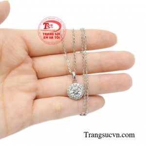 Bộ mặt dây vàng trắng nữ giới thanh lịch.