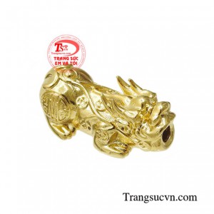 Charm tỳ hưu tài lộc là linh vật phong thủy linh thiêng được dân gian kính trọng. 