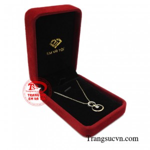 Dây chuyền liền mặt quyến rũ xinh xắn