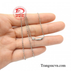 Dây chuyền vàng liền mặt 10k giao hàng nhanh toàn quốc, thanh toán an toàn.