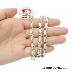Dây chuyền nam bạc chất lượng uy tín.
