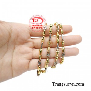 Dây chuyền nam nhập khẩu đẹp chất lượng.