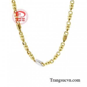 Dây chuyền nam xuất chúng còn là vũ khí tô điểm cho cái chất bên trong con người bạn. 