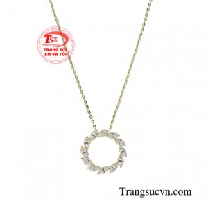 Dây chuyền vàng tây chất lượng, bền đẹp, giao hàng nhanh toàn quốc.