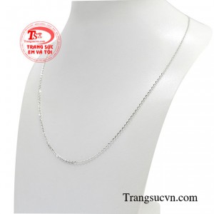 Dây chuyền vàng luôn là trang sức được phái đẹp ưa chuộng và lựa chọn
