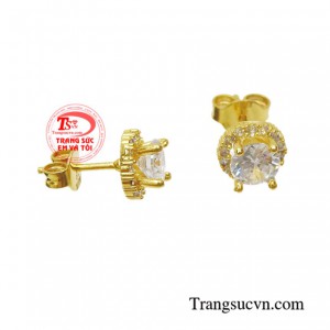 Hoa tai là một trong những trang sức rất được phái đẹp yêu thích