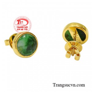 Người ta tin rằng, khi đem theo ngọc cẩm thạch bên người sẽ gặp nhiều may mắn, tinh thần lạc quan và sảng khoái hơn.