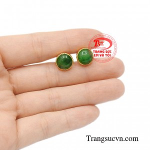 Sản phẩm có giấy kiểm định đá quý từ trung tâm kiểm định uy tín.