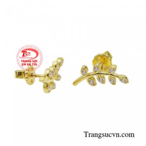 Với những đường nét tỉ mỉ, độc đáo giúp người đeo thêm phần thu hút và tươi tắn hơn.