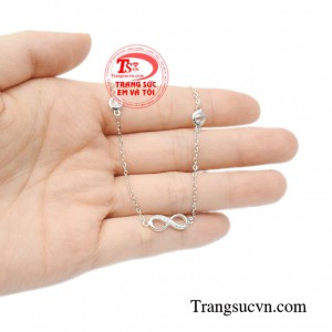 Lắc chân bạc duyên dáng giao hàng nhanh trên toàn quốc.