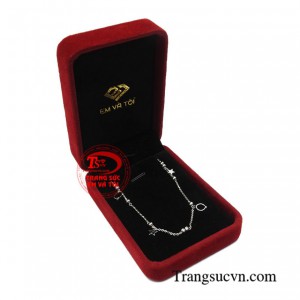 Lắc chân vàng trắng quý phái món quà ý nghĩa cho người yêu thương