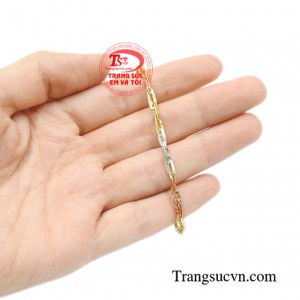 Lắc tay nữ sành điệu bền đẹp