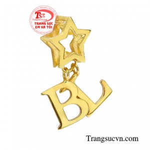 Sản phẩm giúp đem lại nét đẹp duyên dáng và hợp thời trang cho người đeo.