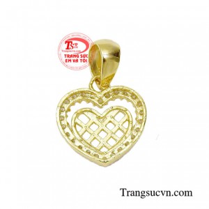 Mặt dây chuyền vàng chế tác theo yêu cầu, giao hàng toàn quốc.