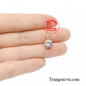 Mặt dây nữ vàng tây nhỏ xinh đẹp mắt.