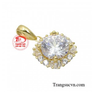 Kiểu dáng bắt mắt, độc lạ mê hoặc biết bao ánh nhìn. 