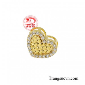 Mặt vàng trái tim xinh xắn giao hàng tận nơi.