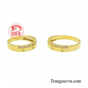 Nhẫn cưới thời trang, sang trọng và cao cấp chất lượng cao, chế tác theo yêu cầu.