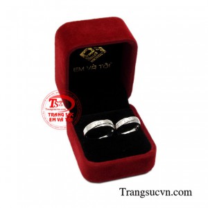 Nhẫn cưới vàng trắng 14k chất lượng.