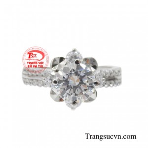 Nhẫn nữ quyền vàng trắng chất liệu vàng 10k nhập khẩu Korea sẽ không làm bạn phải thất vọng.