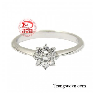 Chiếc nhẫn này sẽ giúp phái đẹp nổi bật và thu hút hơn tạo ấn tượng với người đối diện.