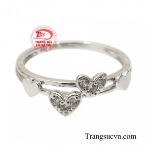 Sản phẩm giúp đem lại vẻ đẹp duyên dáng, dễ thương cho phái đẹp là một phần không thể thiếu của mọi cô gái hiện đại.