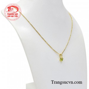 Với kiểu thiết kế không quá cầu kỳ nhưng vẫn tạo nên một sản phẩm đầy ấn tượng và thu hút.